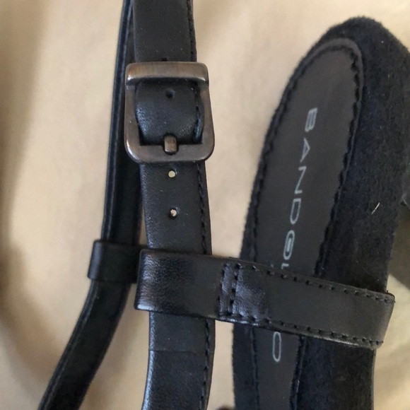 Bandolino 7 1/2 never worn black heels w box shoes - Picture 6 of 12